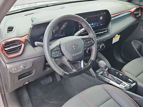 Certified 2026 Chevrolet TrailBlazer RS w/ Driver Confidence Package AWD/4WD image 13
