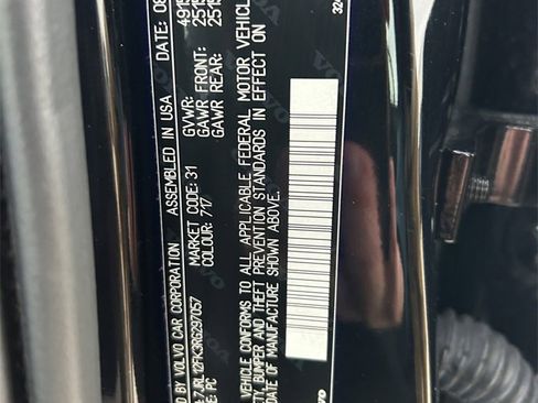 Used 2024 Volvo S60 B5 Core image 10