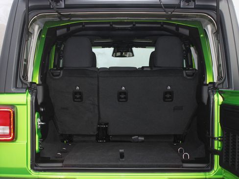 New 2026 Jeep Wrangler Unlimited Sport image 12