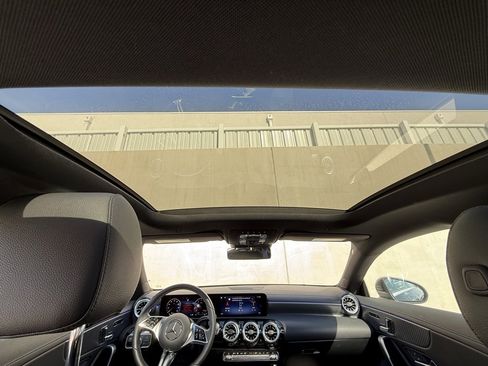 Used 2025 Mercedes-Benz CLA 250 250 image 8