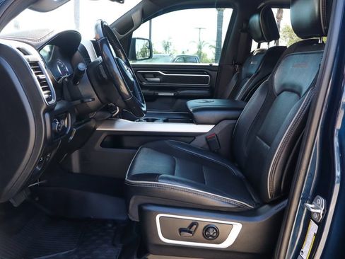 Used 2019 RAM 1500 Laramie AWD/4WD image 22