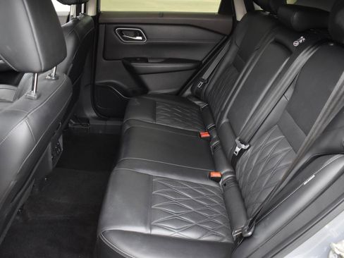 Used 2023 Nissan Rogue Platinum w/ Platinum Premium Package image 21