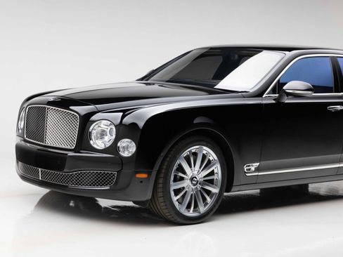 Used 2014 Bentley Mulsanne RWD image 33