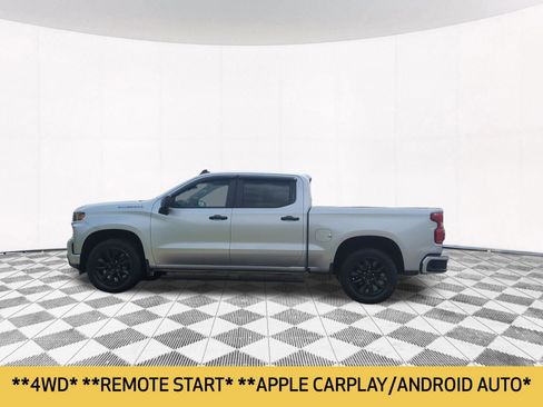 Used 2019 Chevrolet Silverado 1500 Custom w/ Custom Value Package AWD/4WD image 2