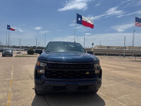 Used 2022 Chevrolet Silverado 1500 Custom RWD image 4