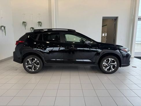 Used 2025 Subaru Crosstrek 2.5i Premium AWD/4WD image 30