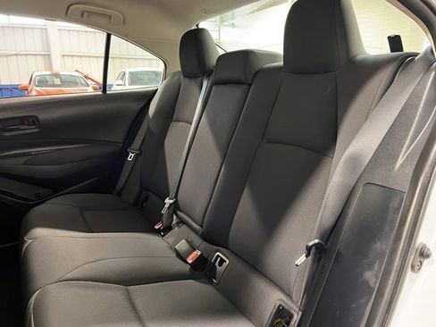 Used 2023 Toyota Corolla LE image 17