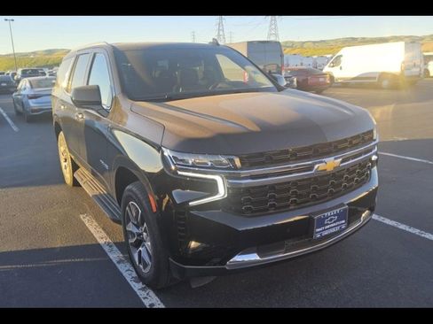 Used 2024 Chevrolet Tahoe LS w/ Driver Alert Package image 2