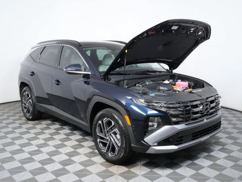 New 2026 Hyundai Tucson Limited image 32