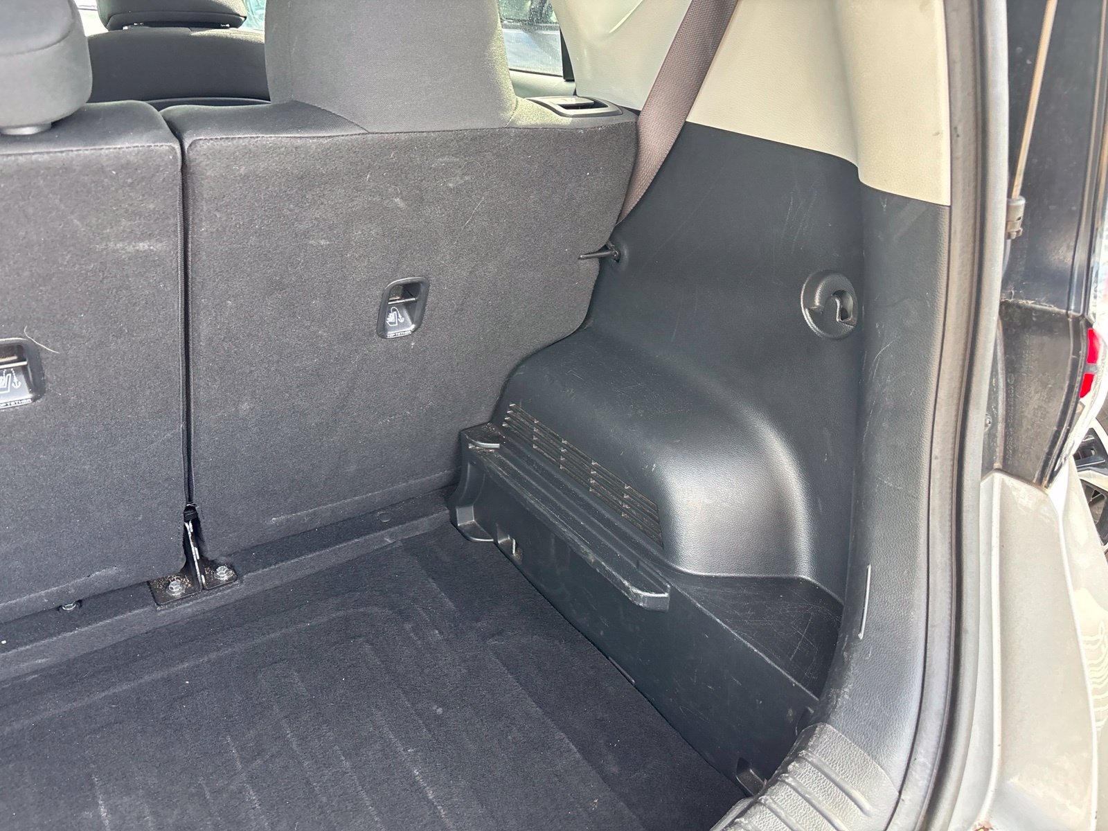 Used 2024 Kia Soul LX w/ LX Technology Package FWD image 19