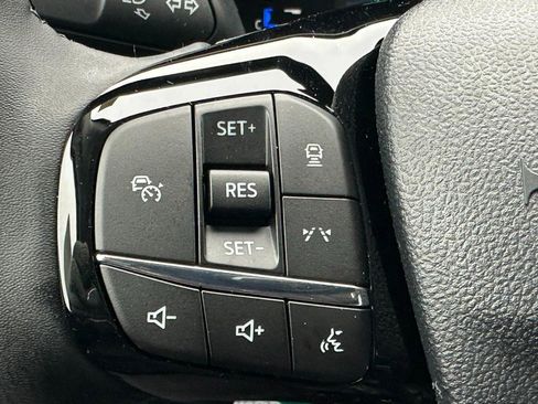 New 2026 Ford Escape PHEV FWD image 11