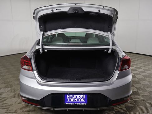Used 2020 Hyundai Elantra SEL FWD image 13