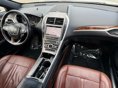 Used 2019 Lincoln MKZ Reserve AWD/4WD image 28