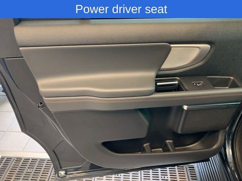 Used 2025 Ford Expedition Max Active image 12