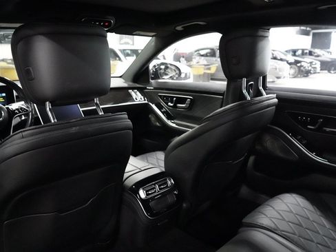 Used 2021 Mercedes-Benz S 580 4MATIC Sedan image 16