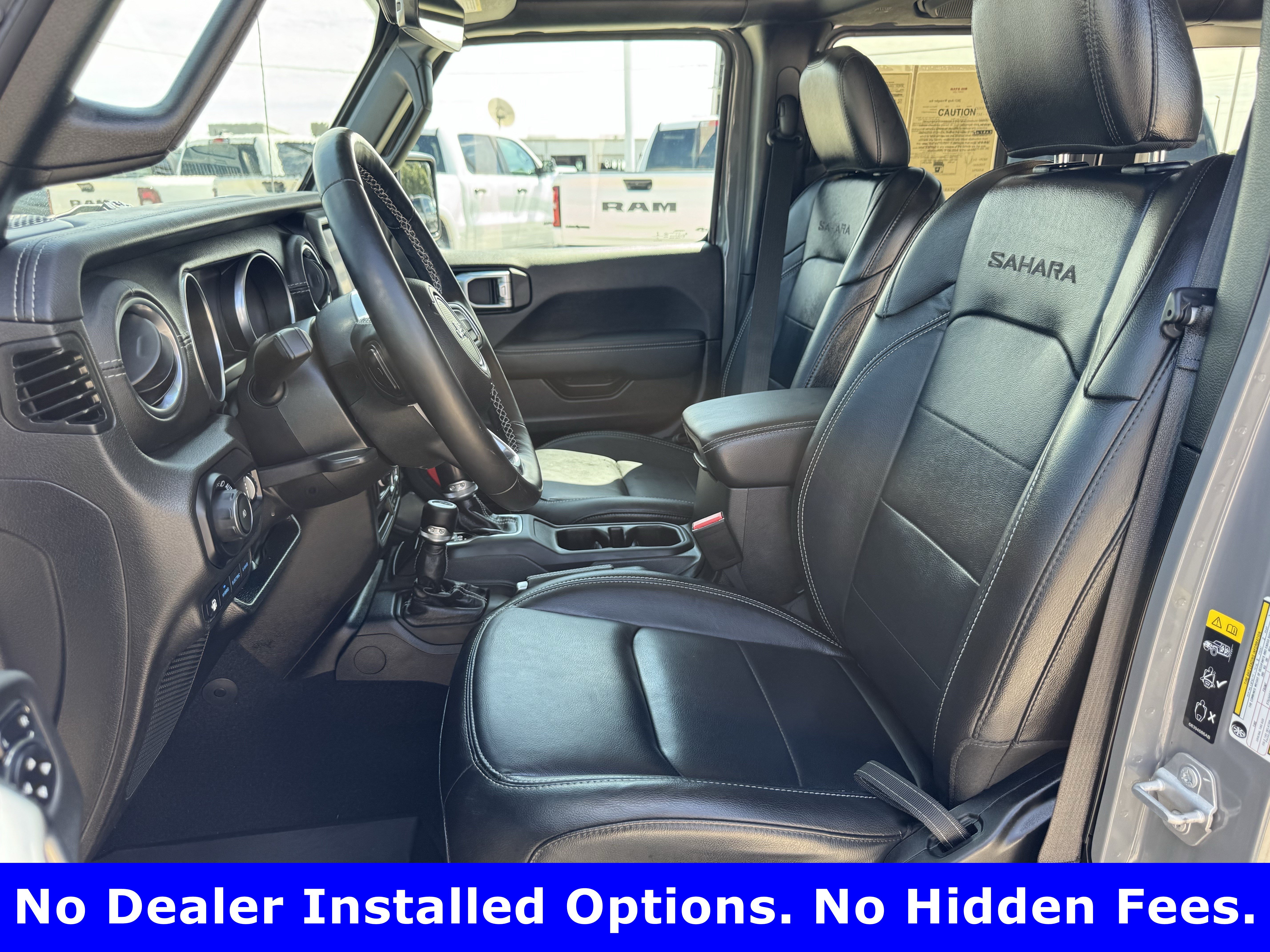 Used 2023 Jeep Wrangler Unlimited Sahara w/ Dual Top Group AWD/4WD image 21