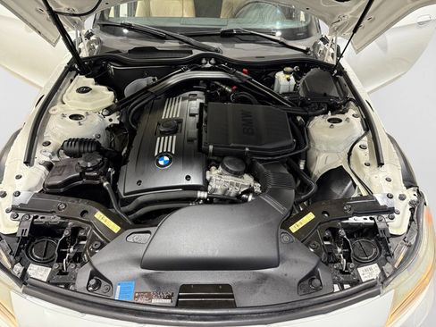Used 2009 BMW Z4 sDrive35i image 20