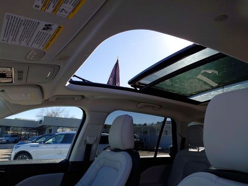 New 2026 Lincoln Aviator Reserve image 37