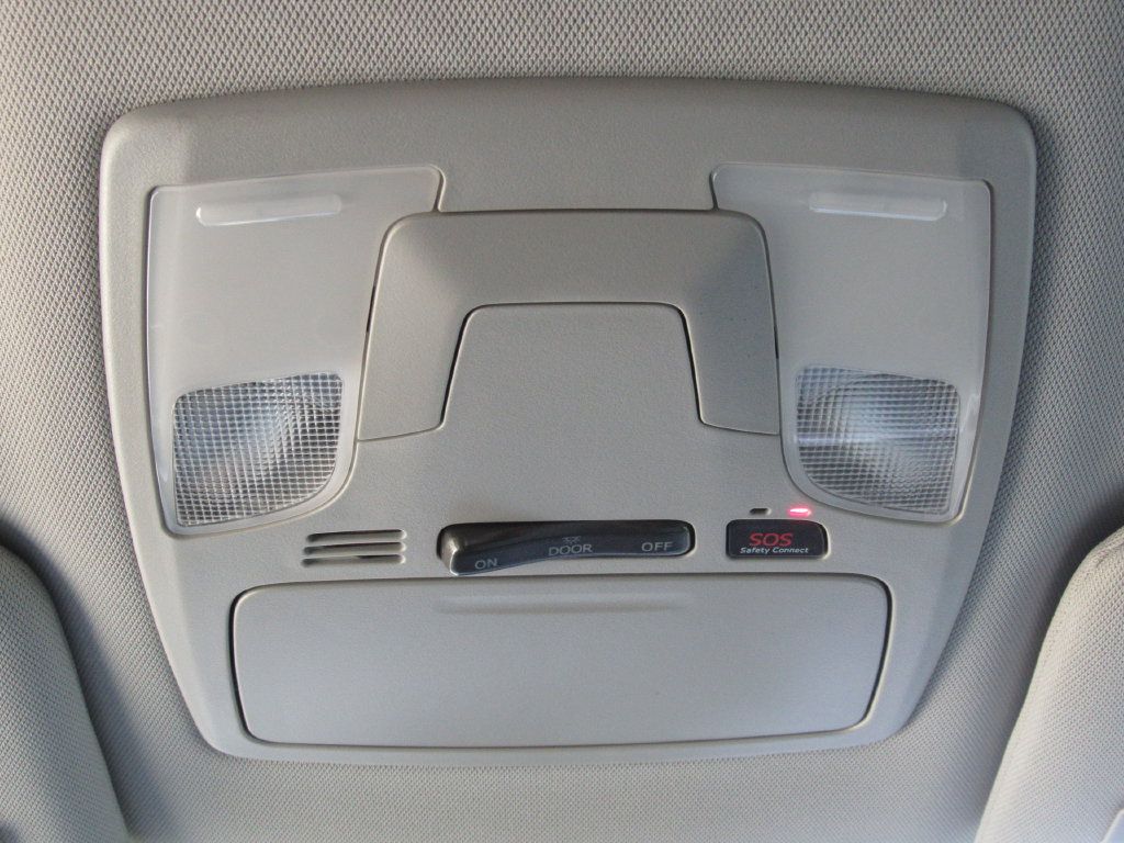 Certified 2020 Toyota Sienna L FWD image 24
