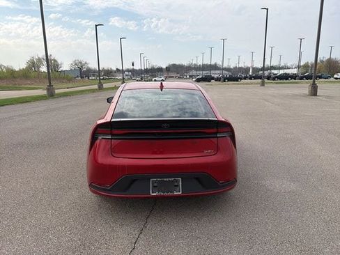 Used 2024 Toyota Prius LE image 13