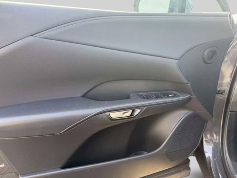 Certified 2025 Lexus RX 350 Premium w/ Accessory Package image 22