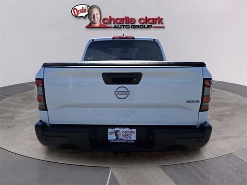 New 2026 Nissan Frontier S image 5