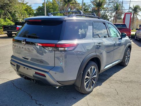 New 2026 Nissan Pathfinder Platinum image 7