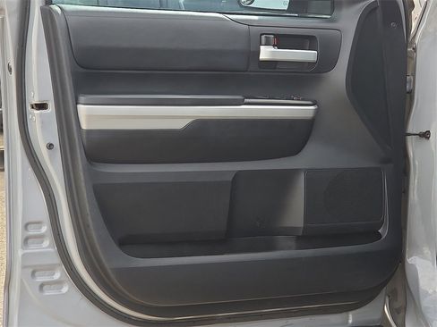 Used 2019 Toyota Tundra SR5 image 15