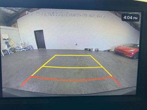 Used 2025 Hyundai Elantra Sport image 17