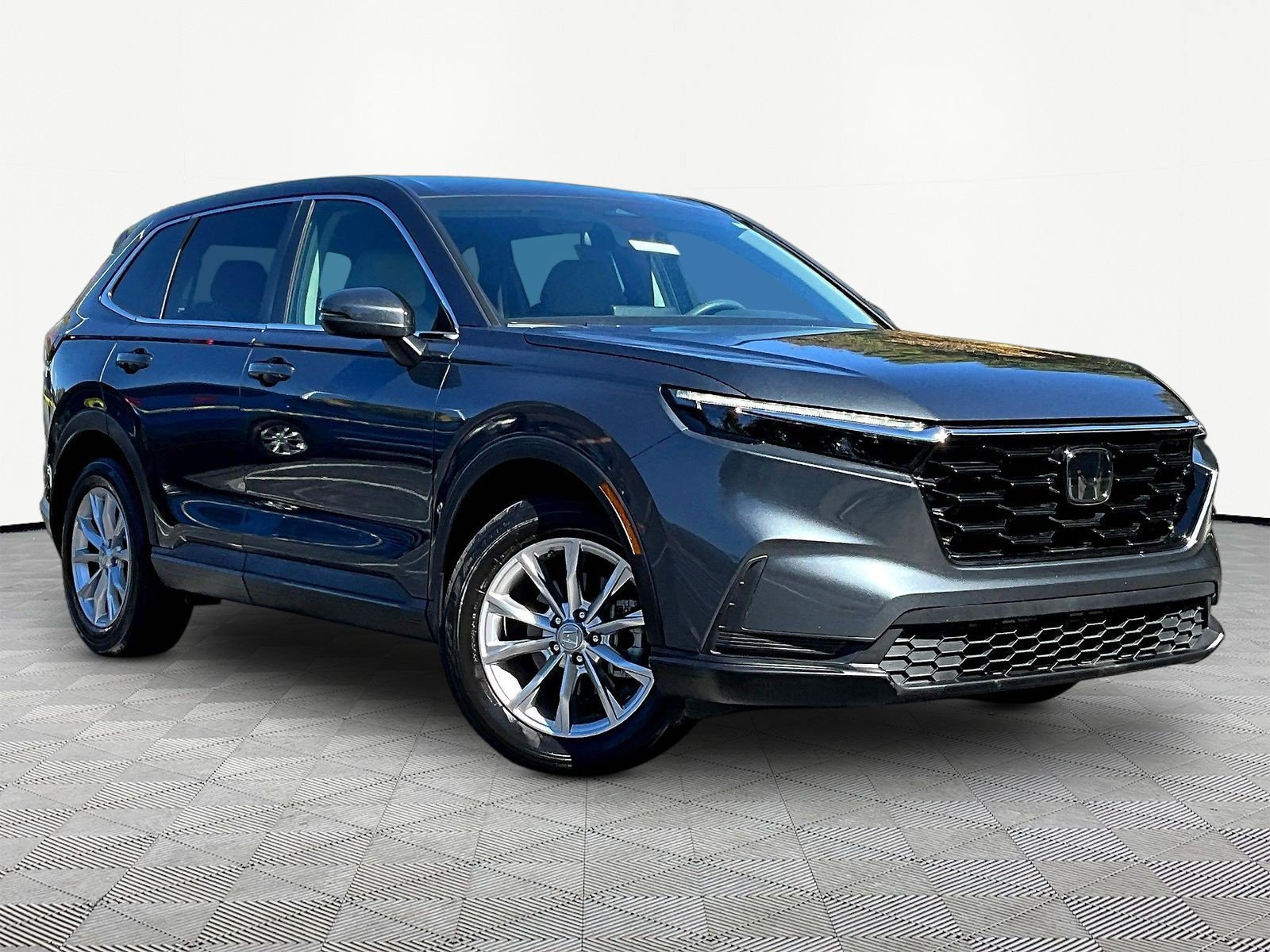 Used 2024 Honda CR-V EX image 3