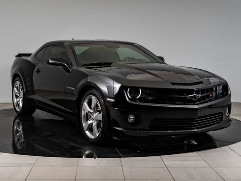Used 2011 Chevrolet Camaro SS w/ RS Package RWD image 12