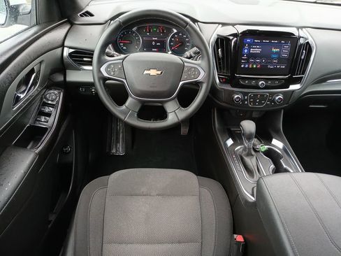 Certified 2023 Chevrolet Traverse LT FWD image 22