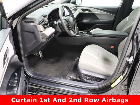 Certified 2025 Toyota Camry SE image 14