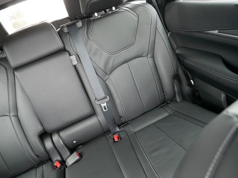 Certified 2025 INFINITI QX60 Luxe w/ Cargo Package image 14