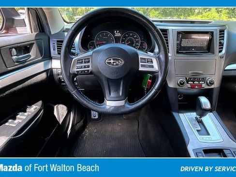 Used 2014 Subaru Outback 2.5i Premium AWD/4WD image 8