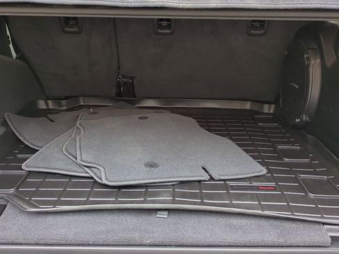 Used 2021 Jeep Wrangler Unlimited Sahara image 13