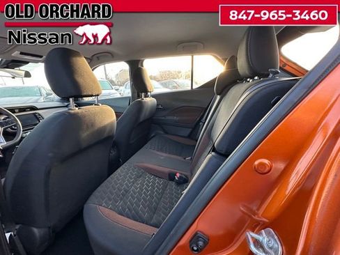Used 2023 Nissan Kicks SR image 13