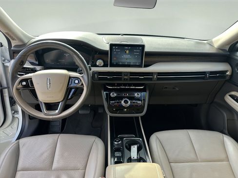 Used 2022 Lincoln Corsair Reserve w/ Equipment Group 201A AWD/4WD image 11