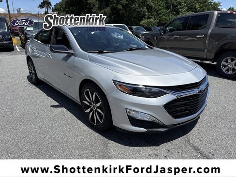 Used 2020 Chevrolet Malibu RS FWD image 1