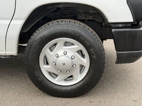 Used 2013 Ford E-150 and Econoline 150 w/ PWR Group image 15