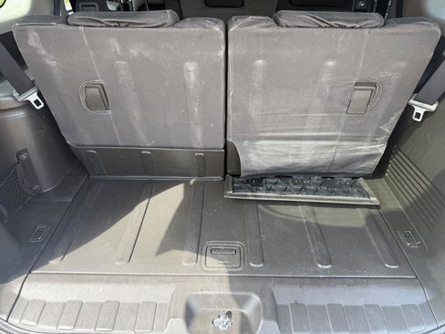 Used 2005 Nissan Pathfinder SE w/ (P01) Se Premium Pkg AWD/4WD image 12