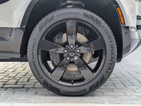 New 2026 Land Rover Defender 110 X-Dynamic SE AWD/4WD image 12