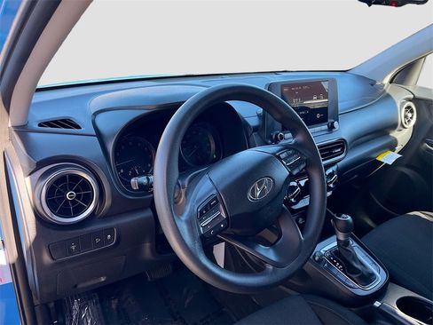 Used 2023 Hyundai Kona SEL w/ Cargo Package image 9
