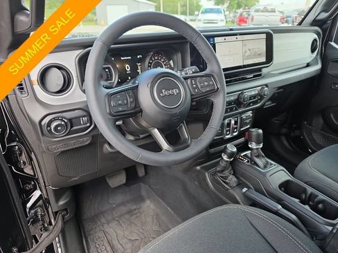 Certified 2025 Jeep Wrangler Sport AWD/4WD image 9