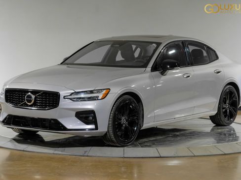 Used 2024 Volvo S60 B5 Core AWD/4WD image 8