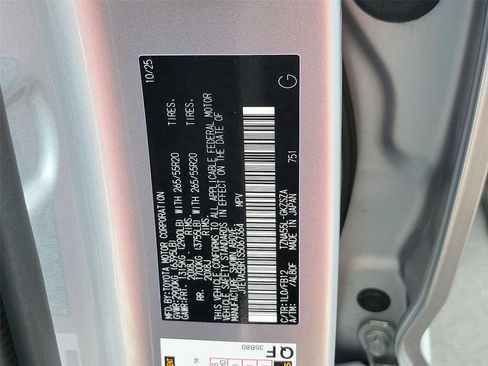 Used 2025 Toyota 4Runner TRD Sport AWD/4WD image 25