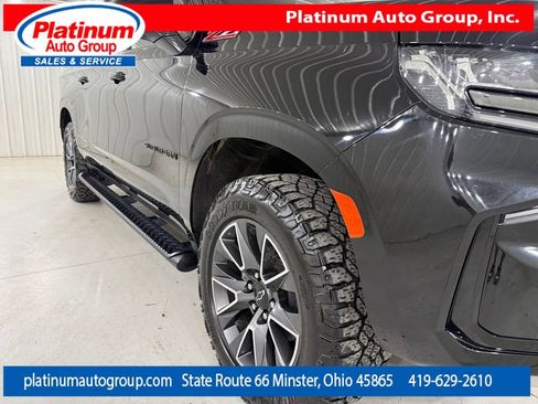 Used 2021 Chevrolet Suburban Z71 w/ Z71 Signature Package AWD/4WD image 51