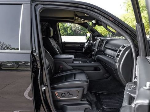Used 2022 RAM 1500 Limited AWD/4WD image 39