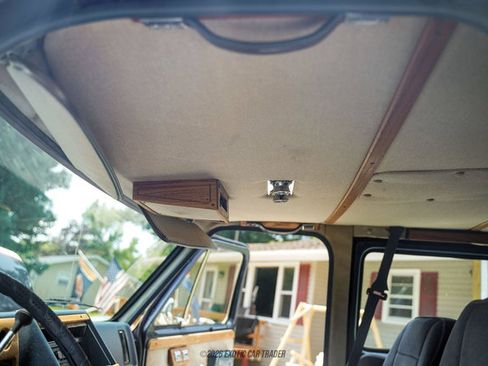 Used 1988 Chevrolet G20 RWD image 51