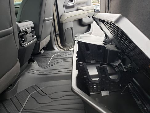 New 2026 Chevrolet Silverado 1500 ZR2 w/ LPO, Dark Essentials Package image 34